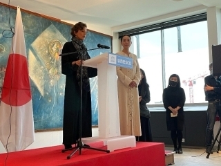 河瀬監督任命式写真(2)