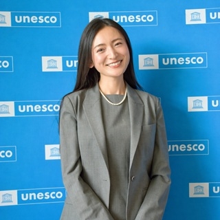 Ms.Aoyama