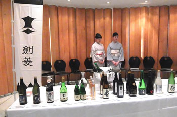 協賛いただいた１６の酒蔵のブース