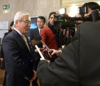 　青柳文化庁長官及び門司大使による記者会見　